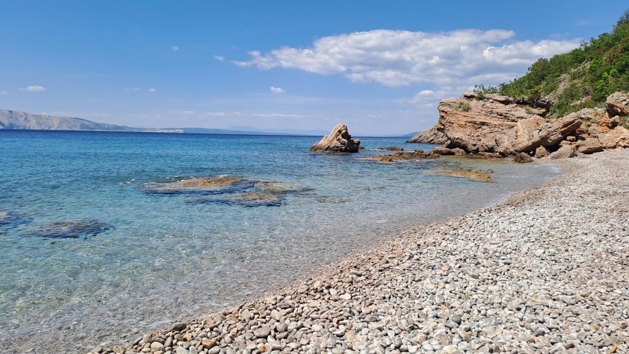 Boora Glamp Experience & Heated Infinity Pool Hotel Senj  Bagian luar foto